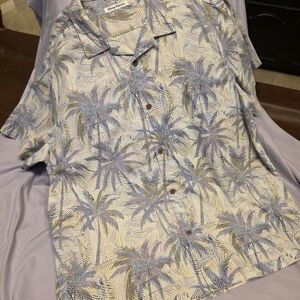 Tommy Bahama Blue and Cream Palm Print Casual Button Down Shirt